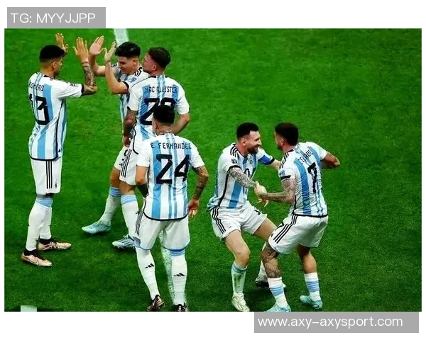 与梅西同框的荣耀时刻帕尼切利分享珍贵合照感慨万千